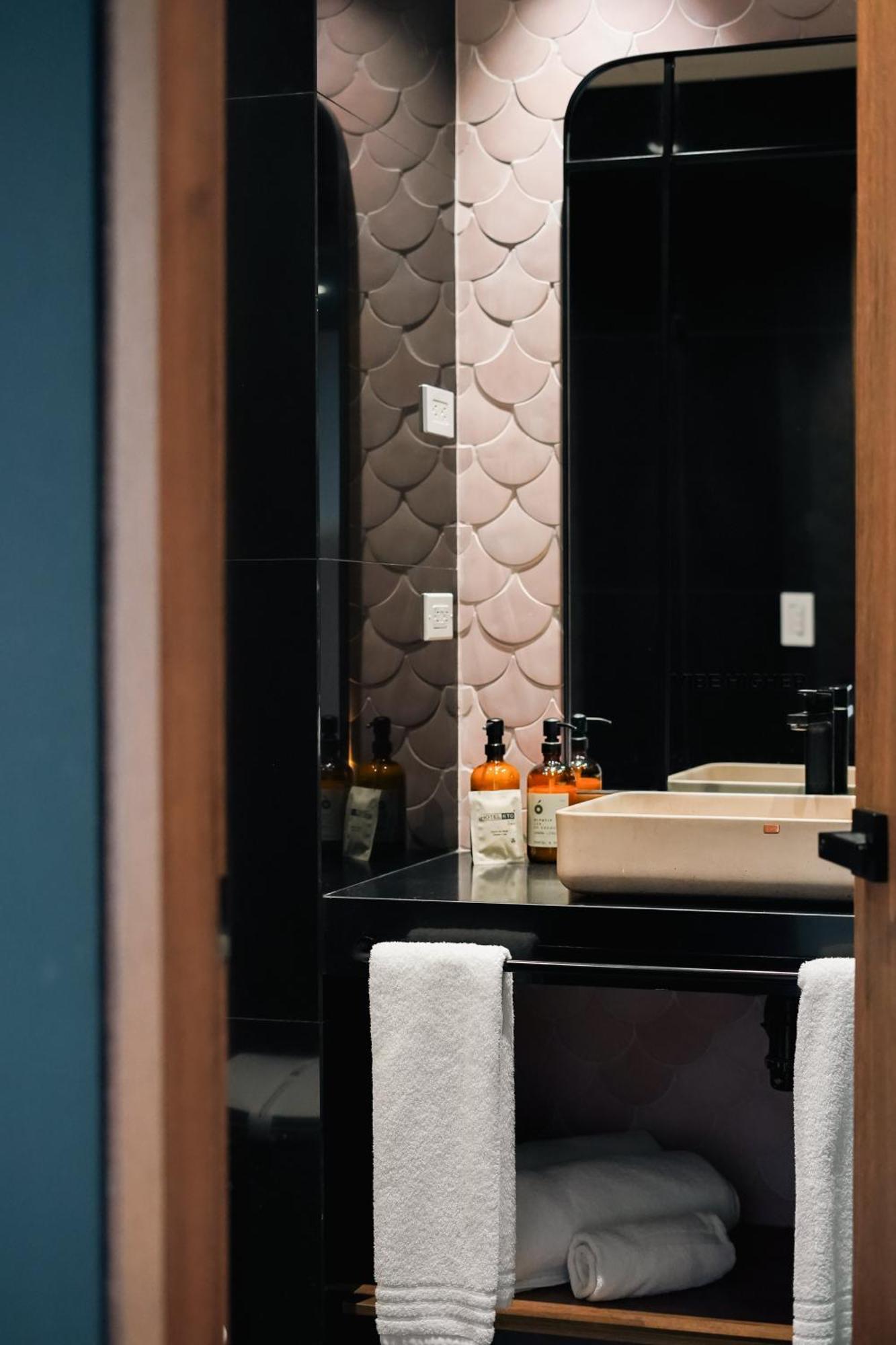 Hotel Sexto By Icono Armenia  Εξωτερικό φωτογραφία